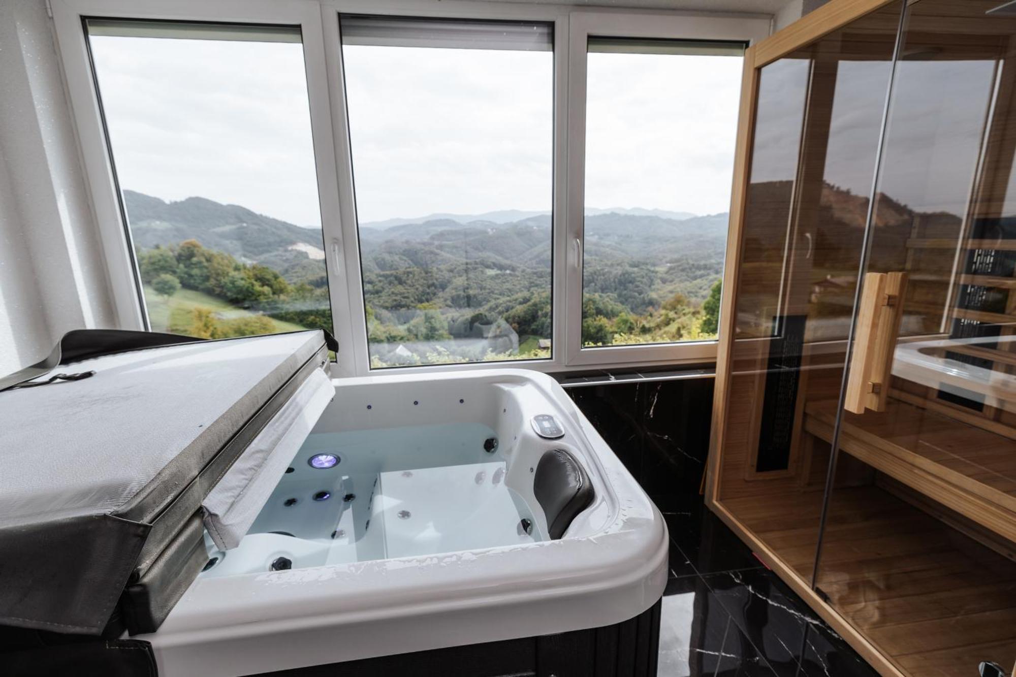 Tanja S Holiday Home In Nature With Sauna And Hot Tub Gorica pri Slivnici Exteriér fotografie