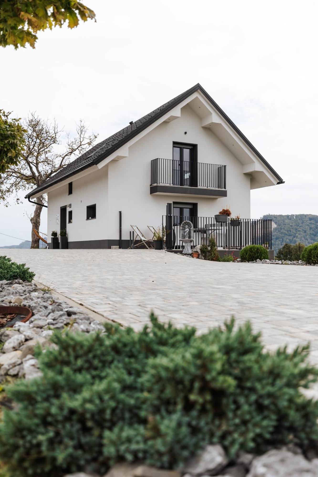 Tanja S Holiday Home In Nature With Sauna And Hot Tub Gorica pri Slivnici Exteriér fotografie